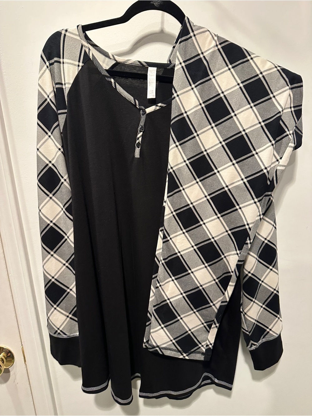 NWOT Cacique Cozy Plaid-Trim Black Lounge Pants & Top Set 18/20 - Picture 9 of 14